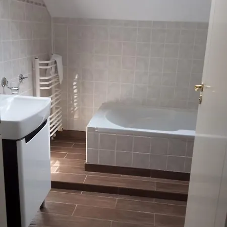 Willa Alexander Resort & Spa - Caloroczny Kryty Basen Mielno  Room photo