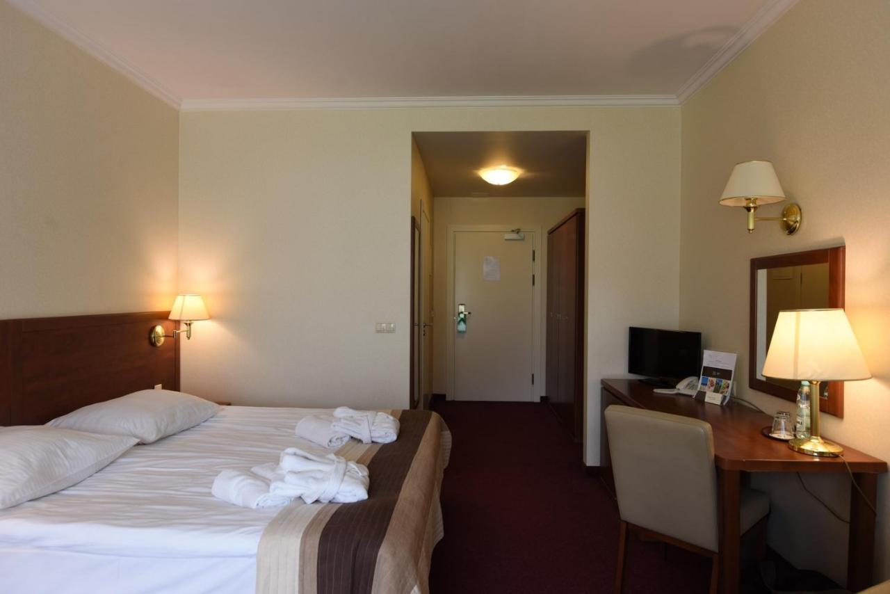 Aparthotel Alexander & - Caloroczny Kryty Basen 3*