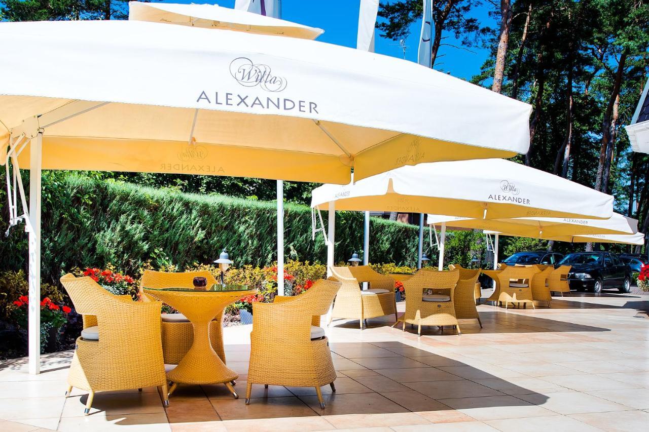 Alexander & - Caloroczny Kryty Basen Апарт-готель